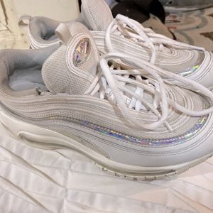White Nike airmax women size 8